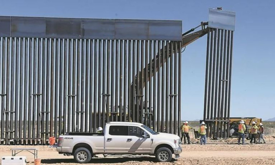 Otorga EU contrato para construcción de un tramo de muro fronterizo en Laredo,TX