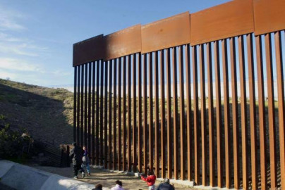 Texas pagará 250 mdd para construcción de su propio muro fronterizo con México