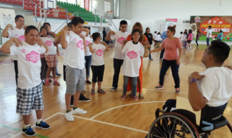 Inicia campamento de Verano para niños con discapacidades