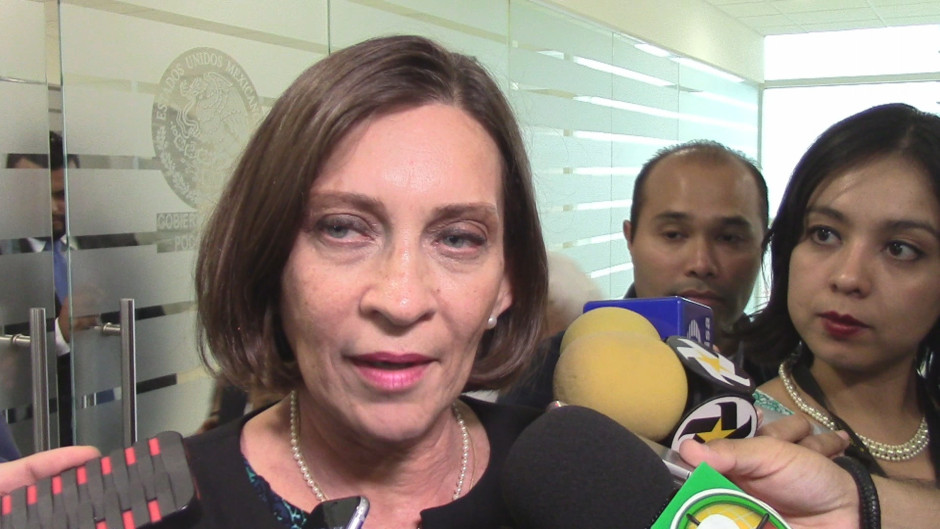 Afirman que la diputada Susana Hernández huyó del país 
