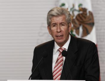 Culpa SCT a lluvias y calentamiento global de socavón