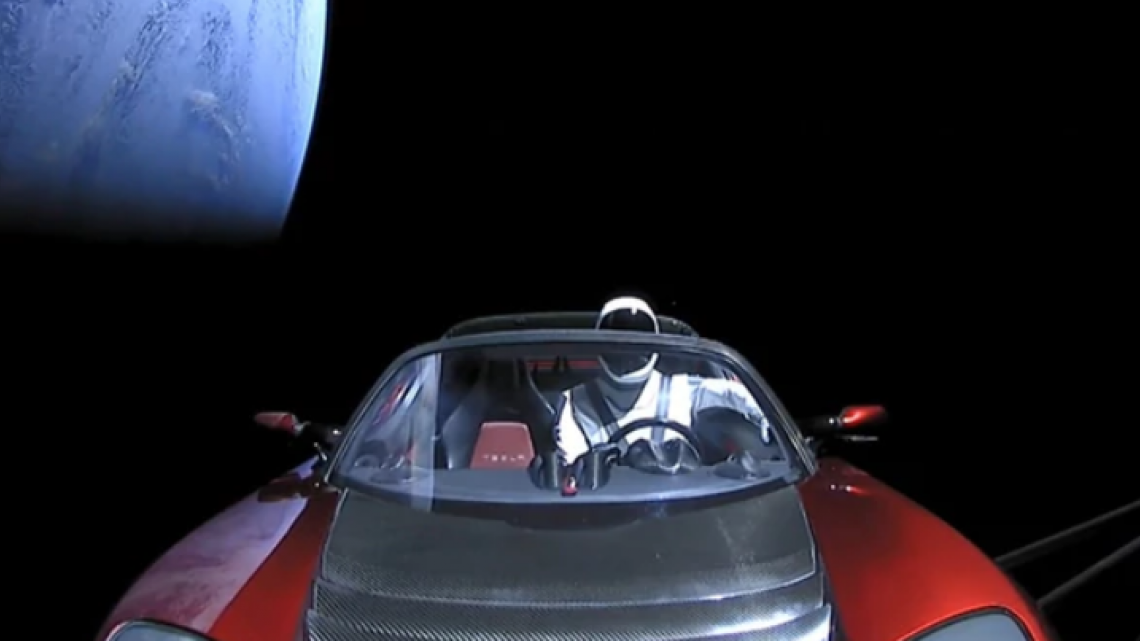 El primer vehículo astronauta que acelera en el espacio