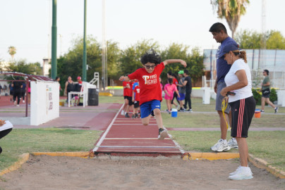 Abren inscripciones para el campamento de verano 2025 en la unidad deportiva Benito Juárez