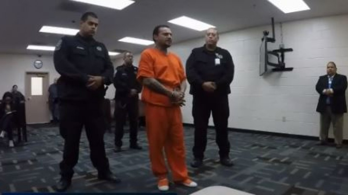 Juez niega reducir fianza a acusado de matar a su padre