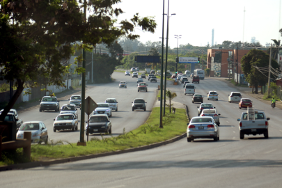 Gestionan la rehabilitación de nuevo tramo de la Avenida de la Industria