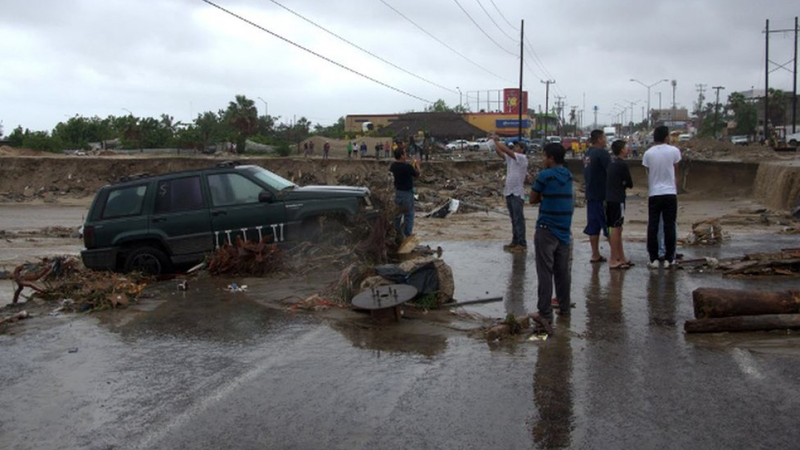 Lidia deja innumerables daños a su paso