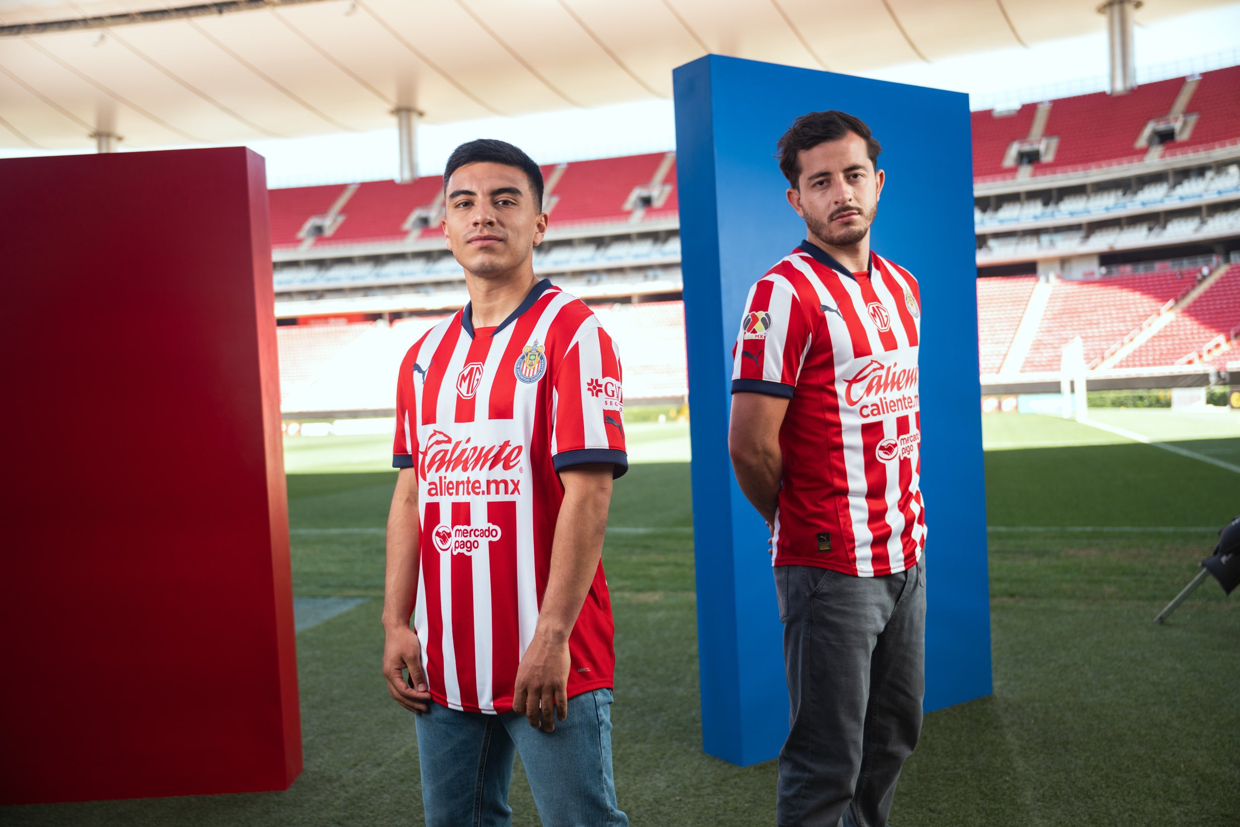 Chivas presenta su nuevo jersey para la Temporada 2024-2025
