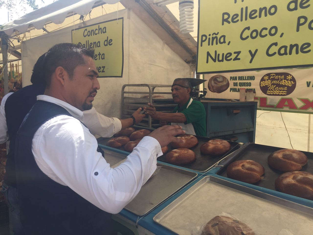 Coepris reparte cubre bocas y mallas para el cabello 