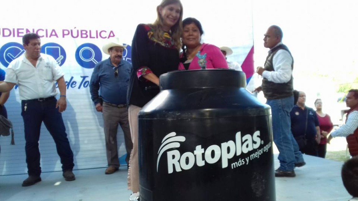 Asiste Ayuntamiento a posada y audiencia pública