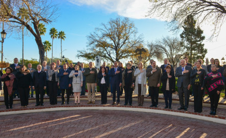 Alcalde preside primera ceremonia de honores a la bandera de 2018 