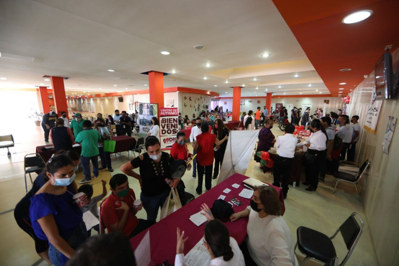 Municipio oferta vacantes en la primera feria de empleo para personas con discapacidad