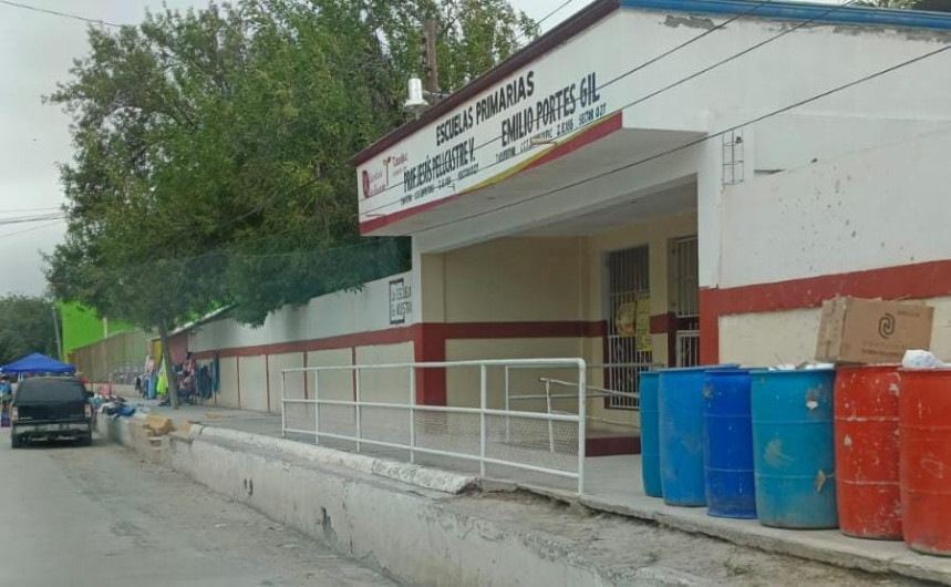 Recorren camiones recolectores instituciones educativas de Reynosa 