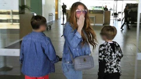 Shakira pide a la prensa respetar intimidad de sus hijos