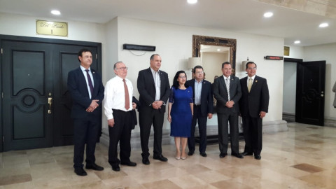 “El presidente Trump está solo en su guerra de aranceles”: Gustavo de Hoyos