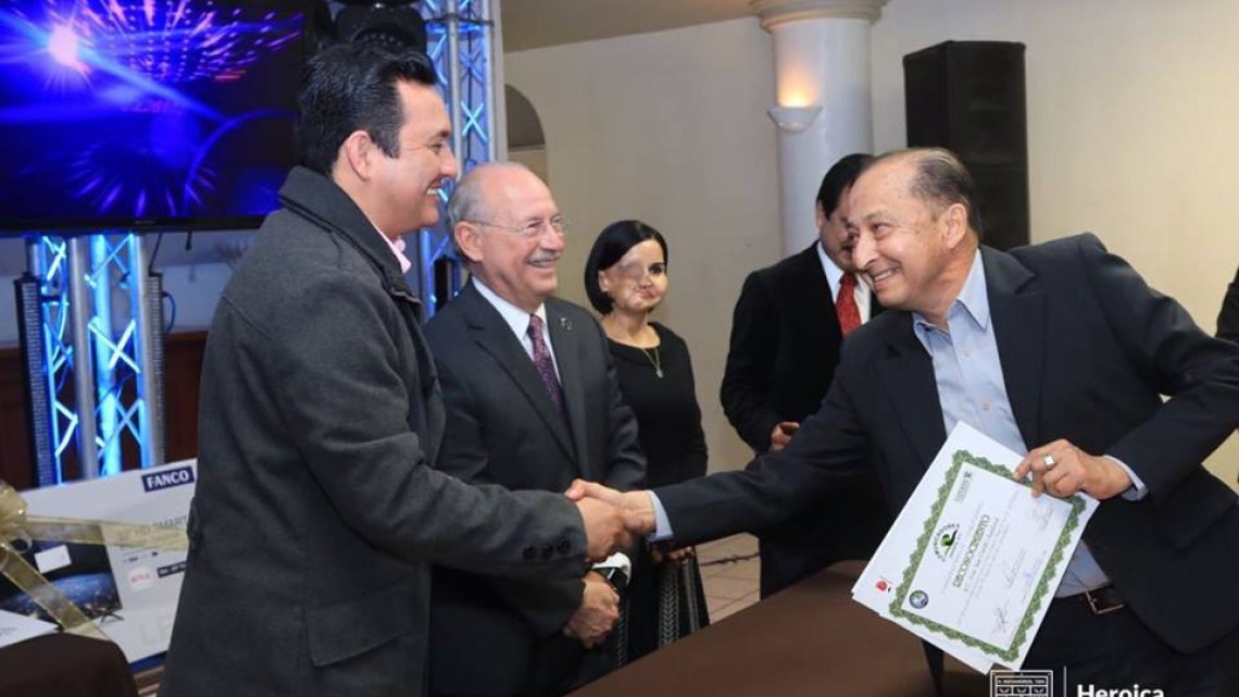 Realizan VII Entrega de reconocimientos al mérito periodista y ciudadano