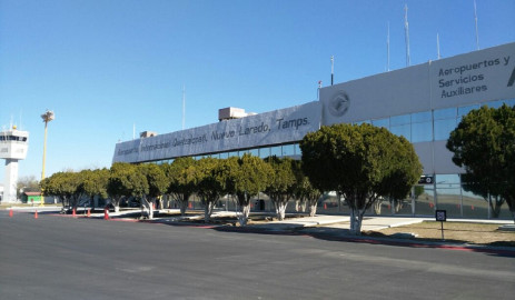 AMLO confirma decreto, AICM estará bajo control de Semar y aeropuerto de Nuevo Laredo,  de Sedena