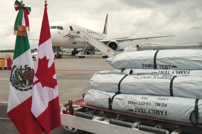 Envía Canadá 1500 tiendas de campaña a México