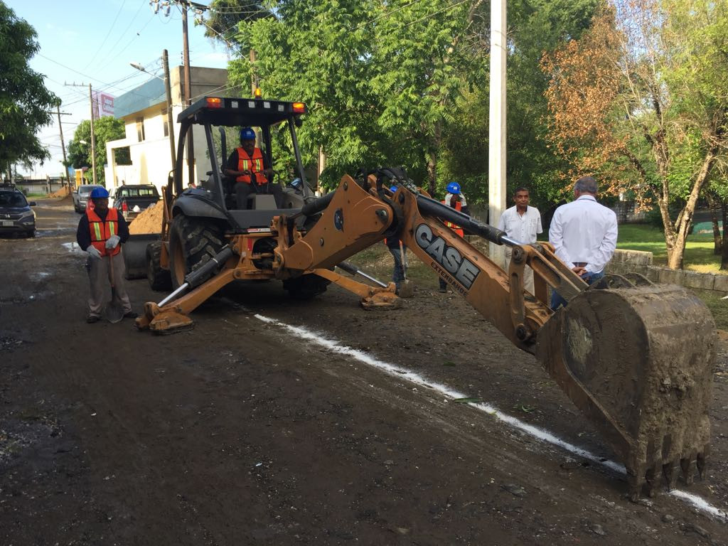 Buscan acabar con problema de escurrimientos de aguas residuales