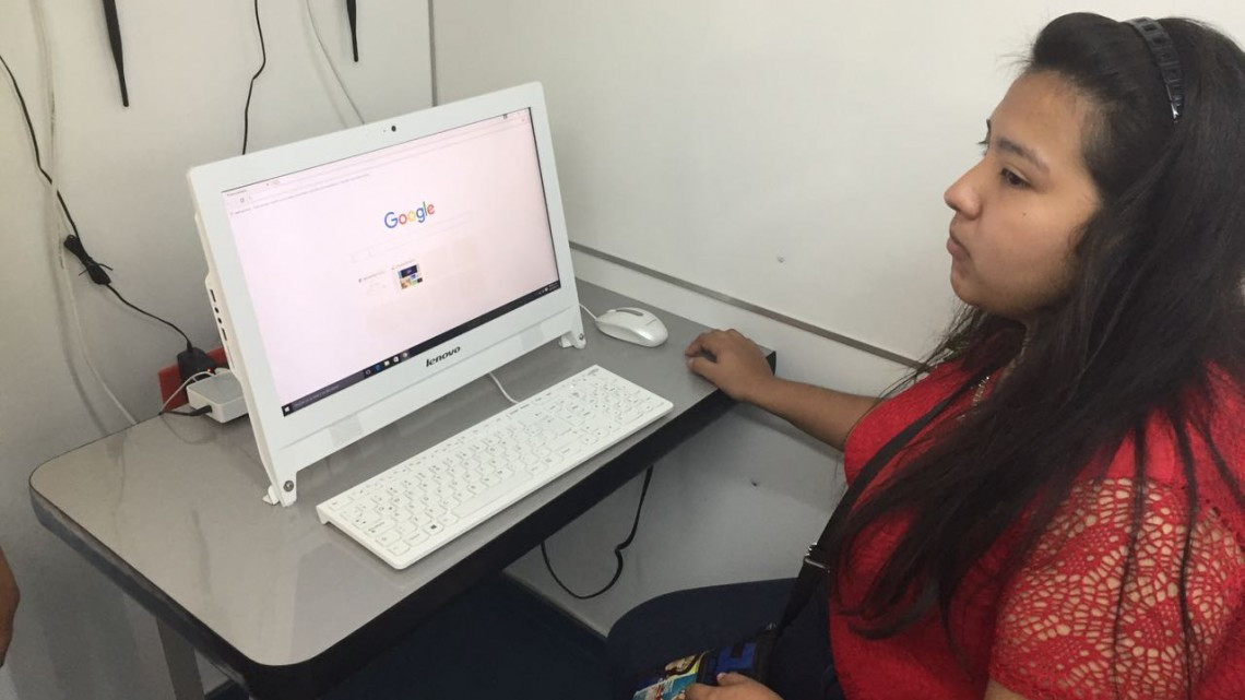 Diputada pone en marcha la Unidad Móvil del Conocimiento