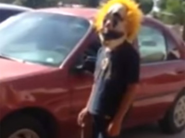 Pequeño grupo de infantes intentan asaltar a un anciano 