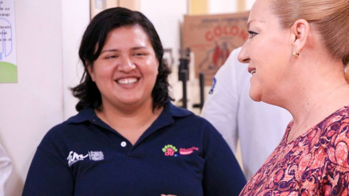 Alcaldesa visita pacientes operados en la Clínica DIF