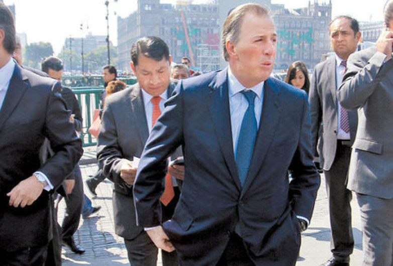 “¡Arriba el ‘Peje’!“ ciudadanos le gritan a Meade