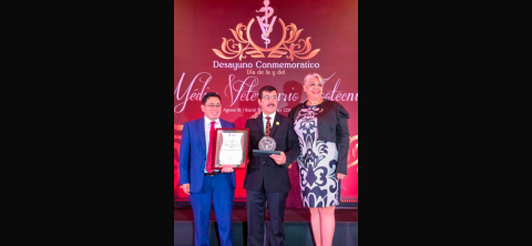 Recibe Dámaso Anaya Premio Nacional al Mérito Profesional 2025