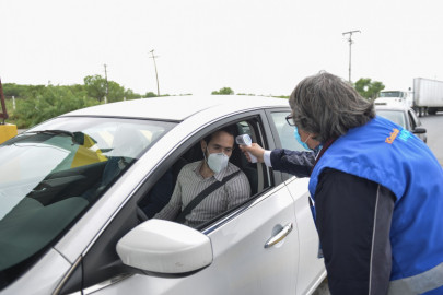 Mantiene filtro del km 26 revisión por coronavirus