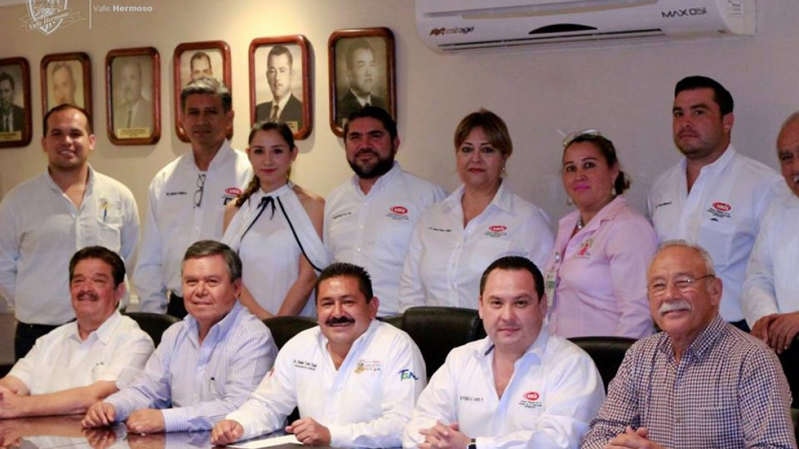 Firman convenio de retenciones