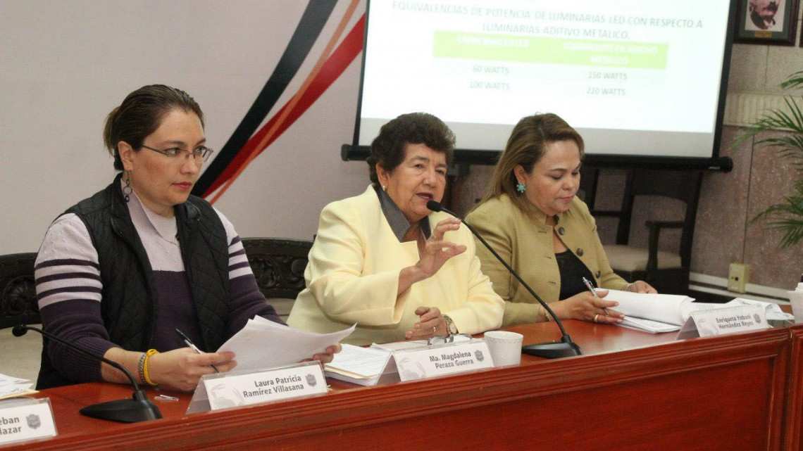 Aprueban en Cabildo compra de alumbrado público