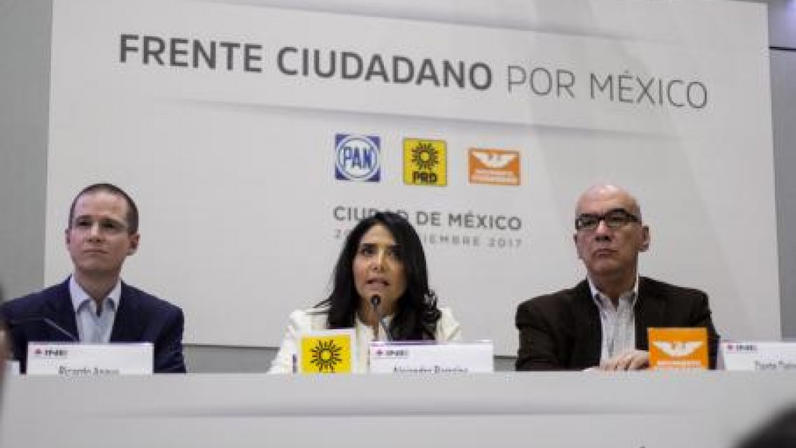 Presentan PAN, PRD y MC coalición "Por México al Frente" ante INE