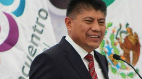 Balean al dirigente del PES en Edomex