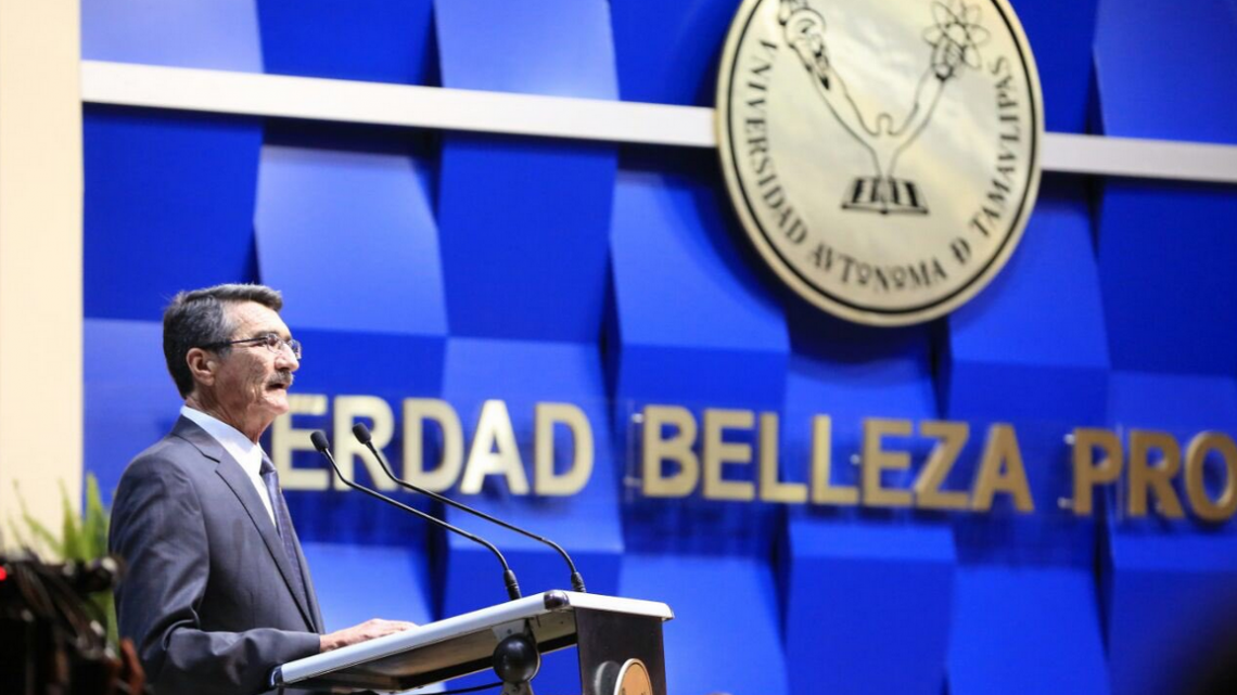 José Andrés Suárez Fernández toma protesta como Rector de la UAT