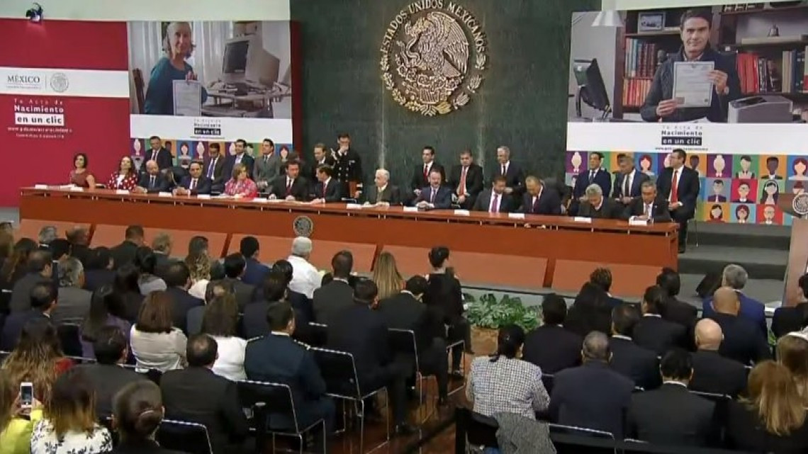 Renuncia Osorio Chong a la Segob