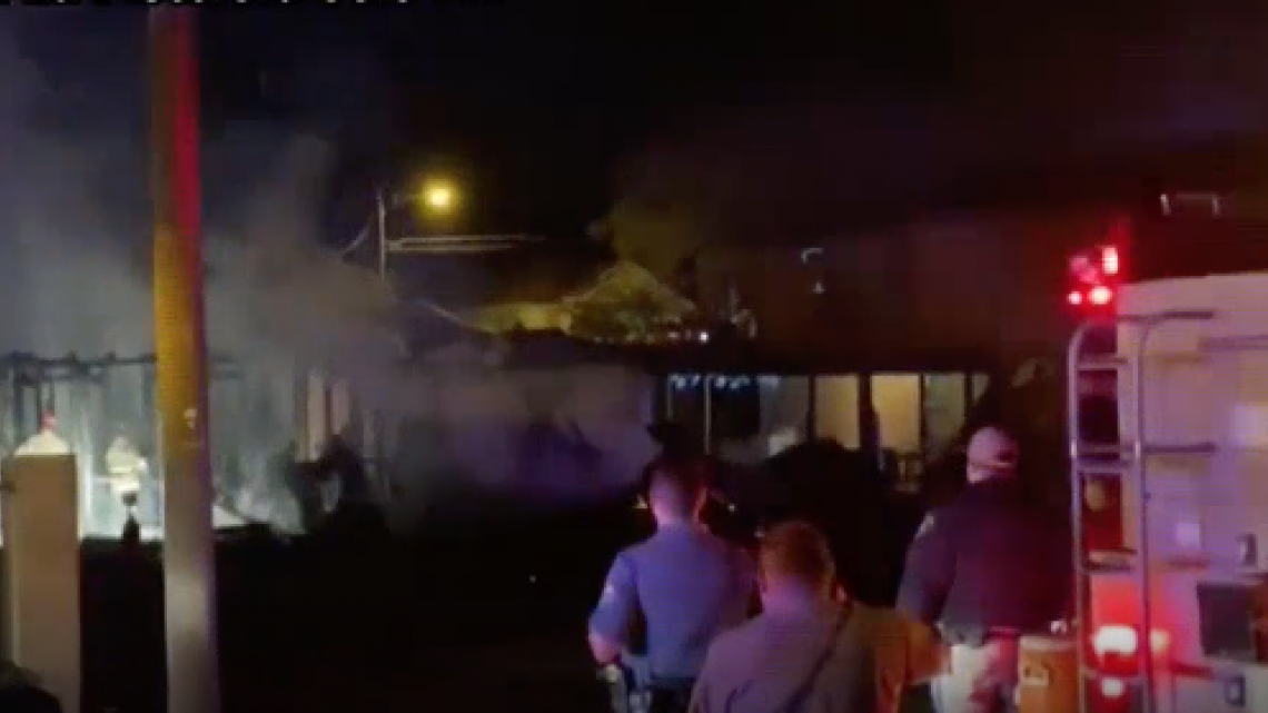 Investigan incendio que arrasó contra casa móvil en el condado Starr 