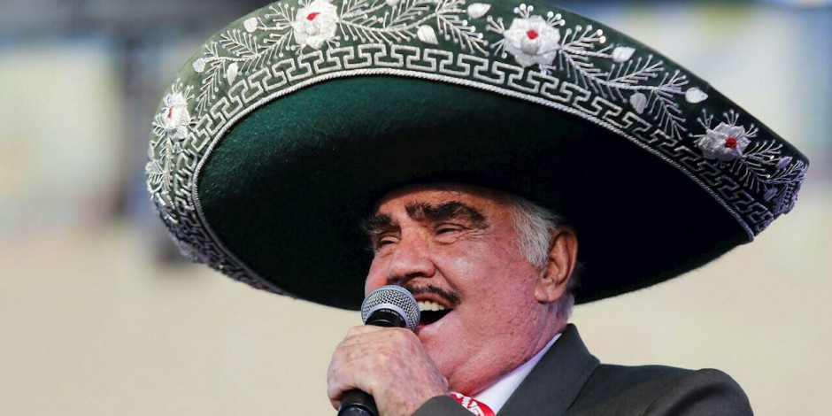 Le colocan una sonda estomacal a Vicente Fernández