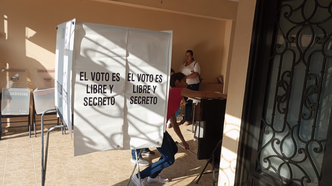 Molestia entre votantes de Matamoros por abrir tarde casillas electorales