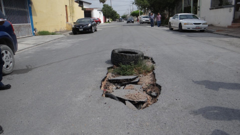 Da solución COMAPA a fugas de agua en la Antonio J. Bermúdez