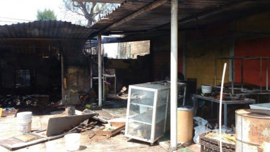 Explota almacén de pirotecnía en Tultepec