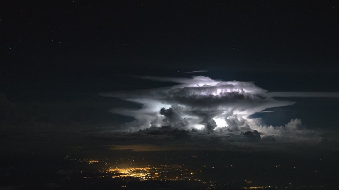 ¡Como jamás las habías visto! Piloto captura espectaculares fotografías desde su avión