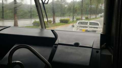 Huracán Max toca tierra cerca de laguna de Chautengo