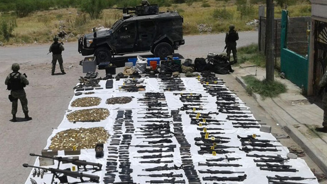 Militares de la 8/a Zona Militar aseguran un gran arsenal 