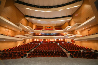 En un mes y con gasto eficiente, rehabilita municipio el Centro Cultural