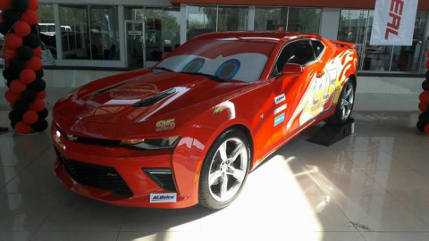 Presentan en Auto IdealTampico a Rayo McQueen