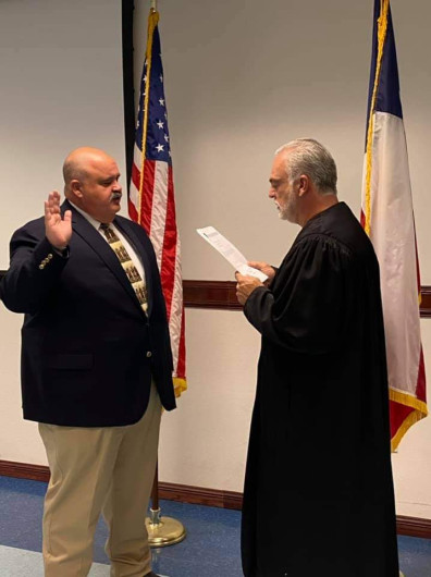 Mercedes recibe nuevo jefe de policía