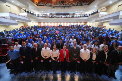Inaugura Carmen Lilia Canturosas semana académica del teconológico; refrenda compromiso con la educación