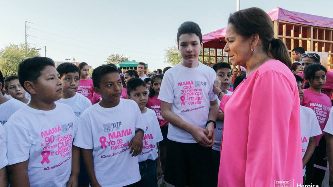 Realizan carrera “Corriendo por mamás sanas”