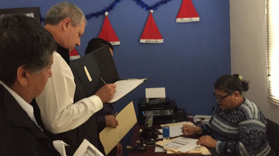 Adrián Oseguera solicita por segunda ocasión carta de residencia