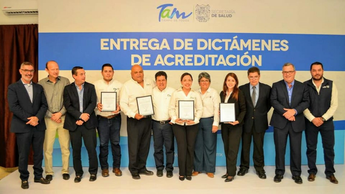 Entregan dictámenes de acreditación a Salud