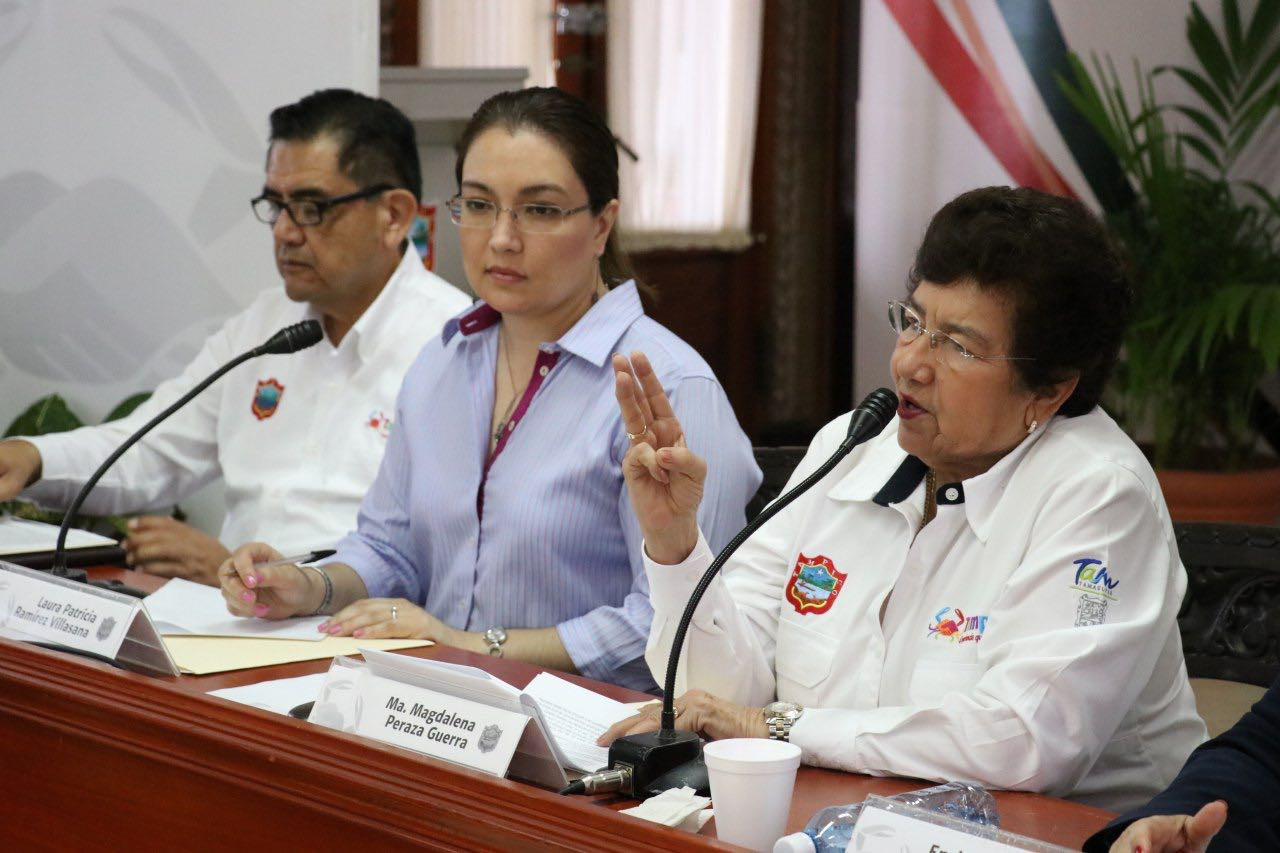 Cabildo aprueba descuentos en mercados y cementerios